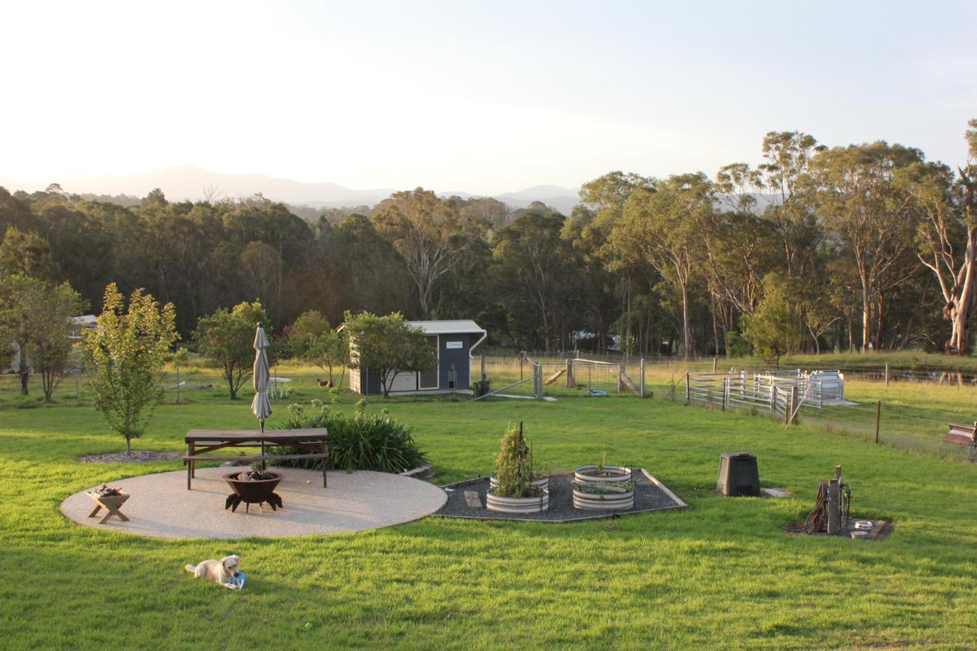 Bryn Glas Farm Stay Moruya Bagian luar foto
