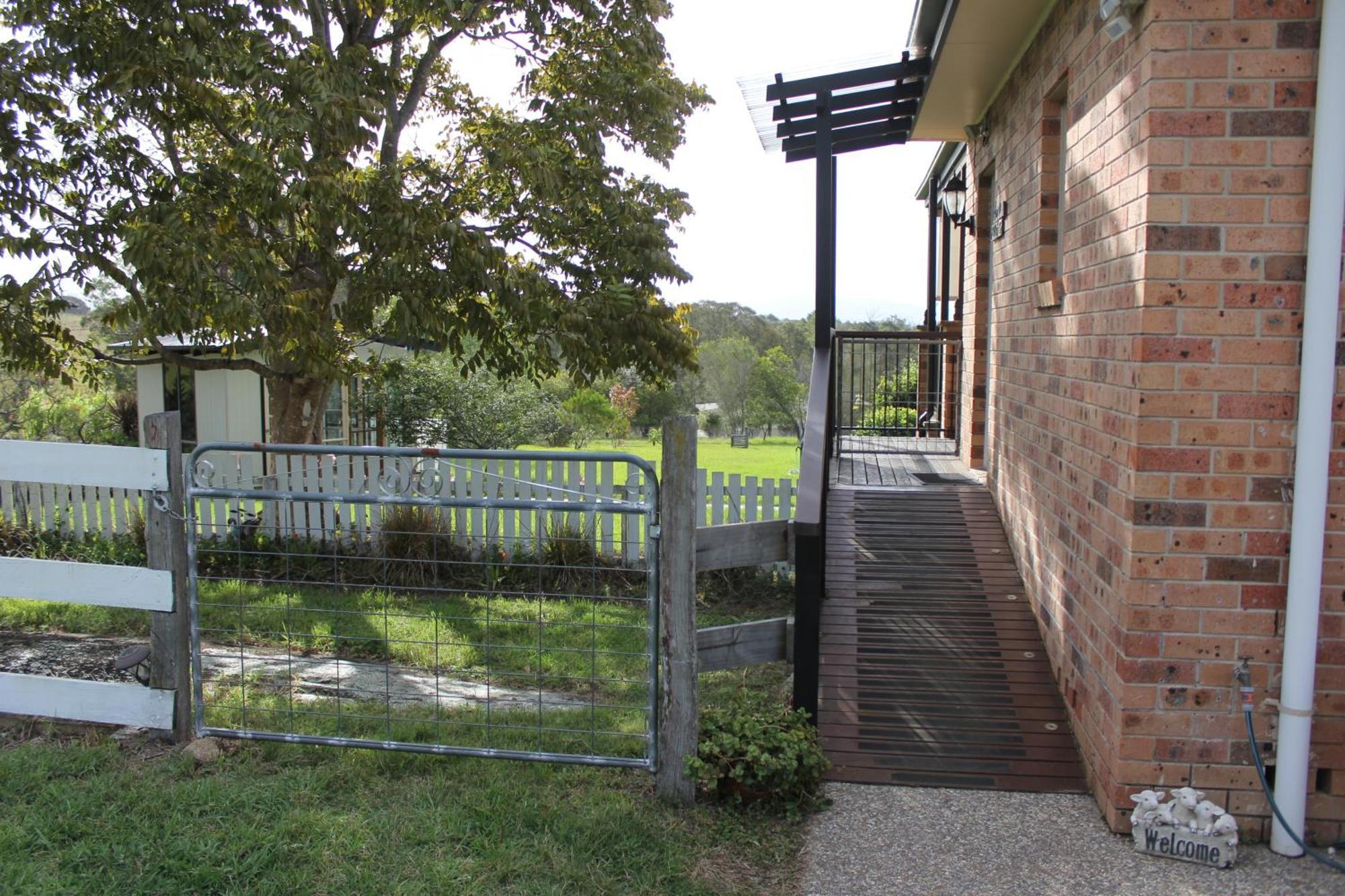 Bryn Glas Farm Stay Moruya Bagian luar foto